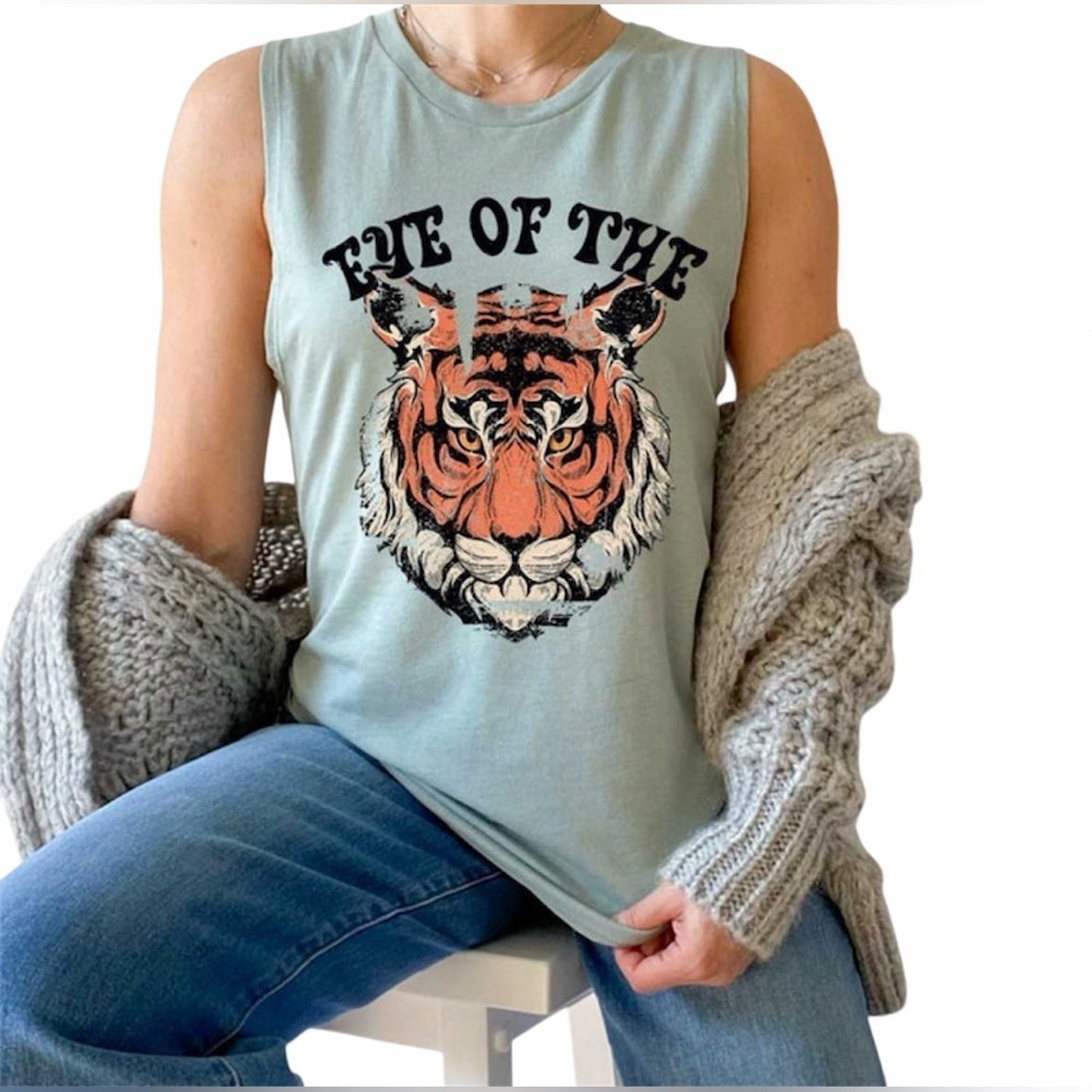 🆕S&B Born To Hustle Graphic Tank Lion-Print S🆕